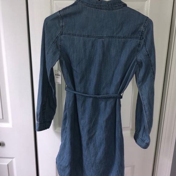 Gap Denim Dress - Picture 3 of 7